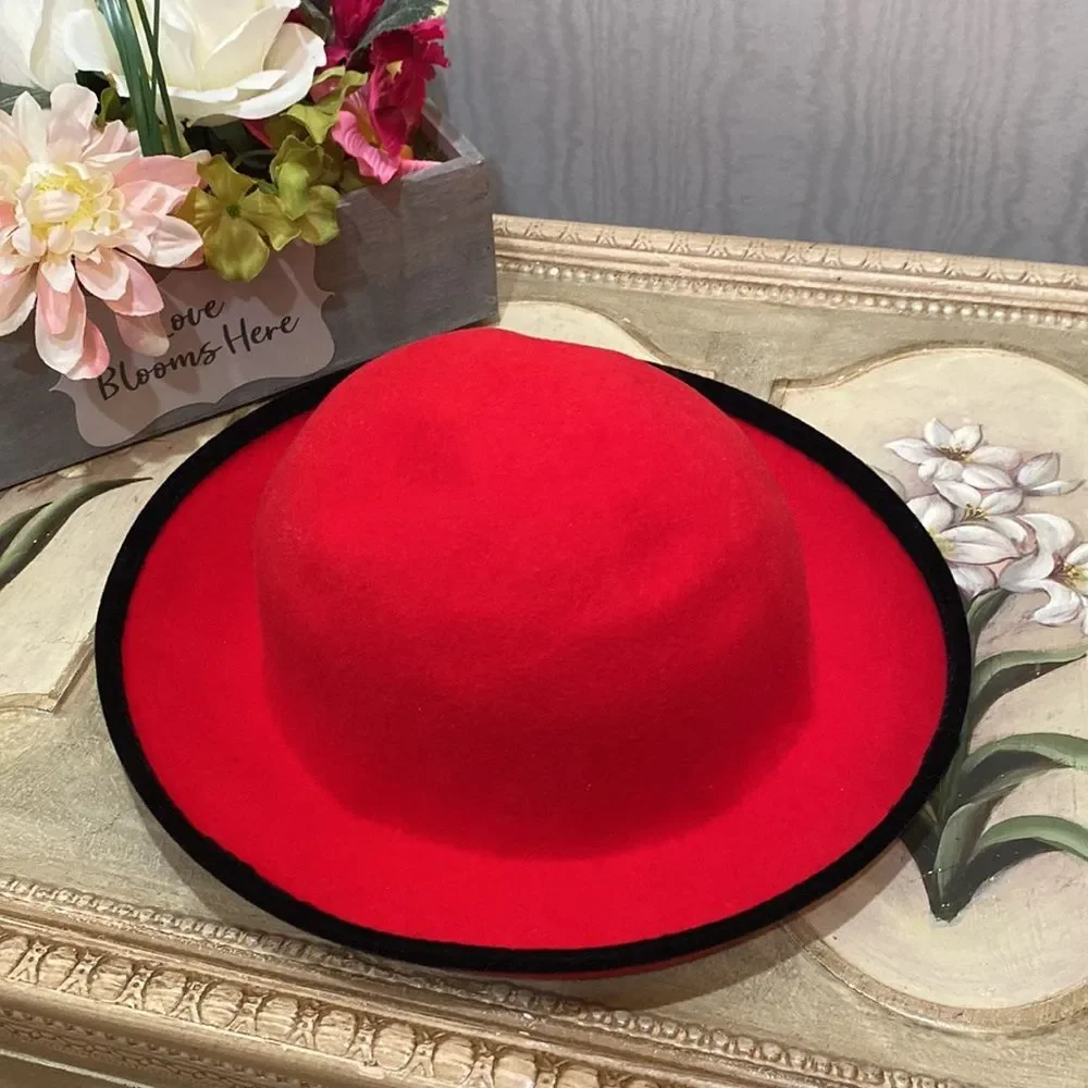 Vintage Street Smart by Betmar 100% Wool Red with Black Rim Christmas Valentines - Picture 8 of 14